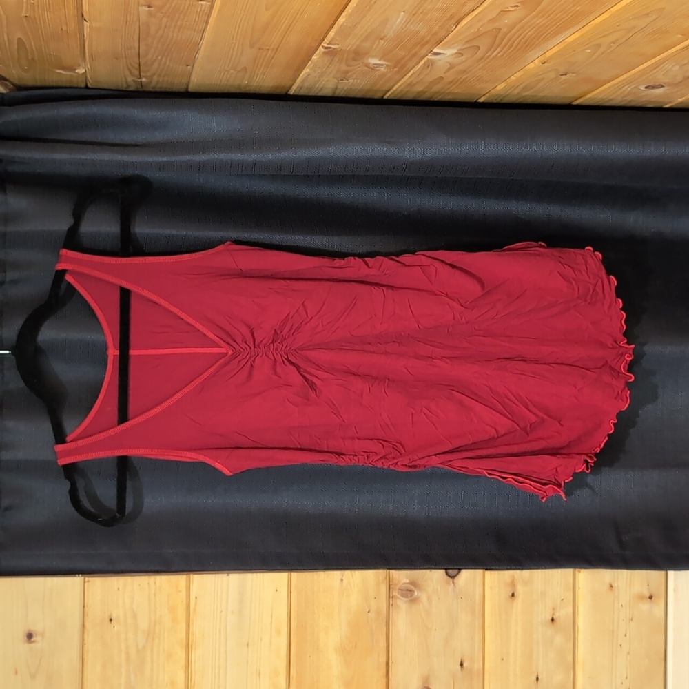 Queen of Hearts tunic length tank top